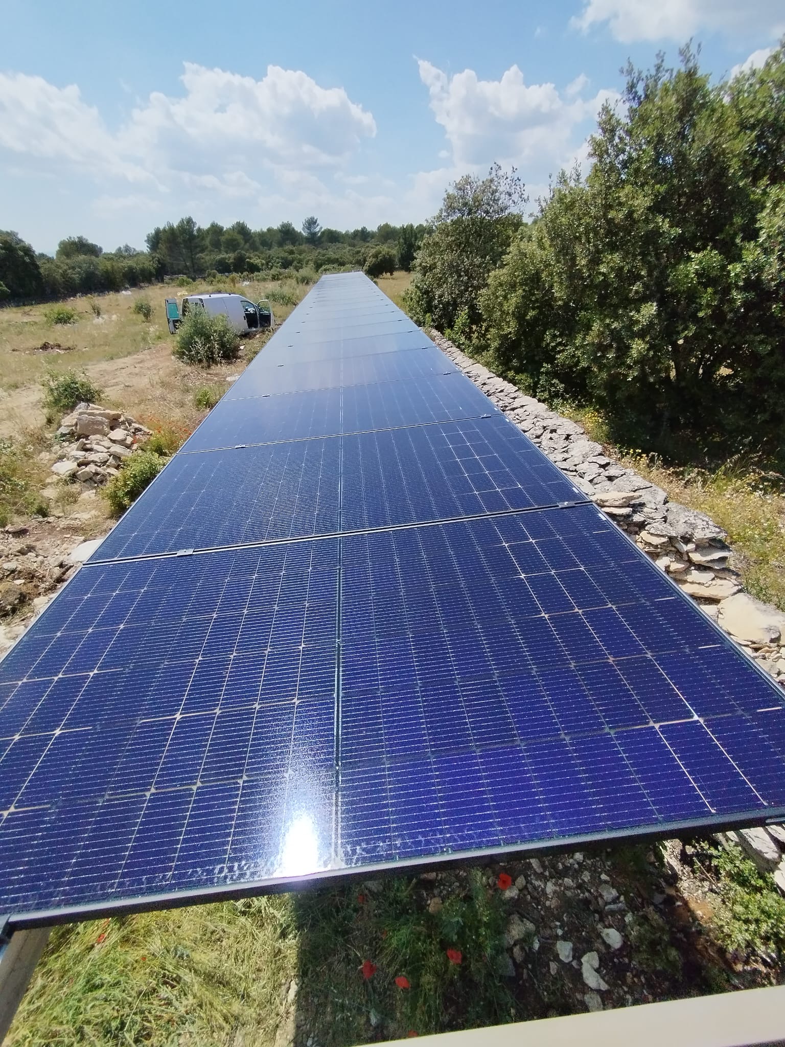 Première image de
              Projet de treille solaire photovoltaïque de 9 kWc à Gordes