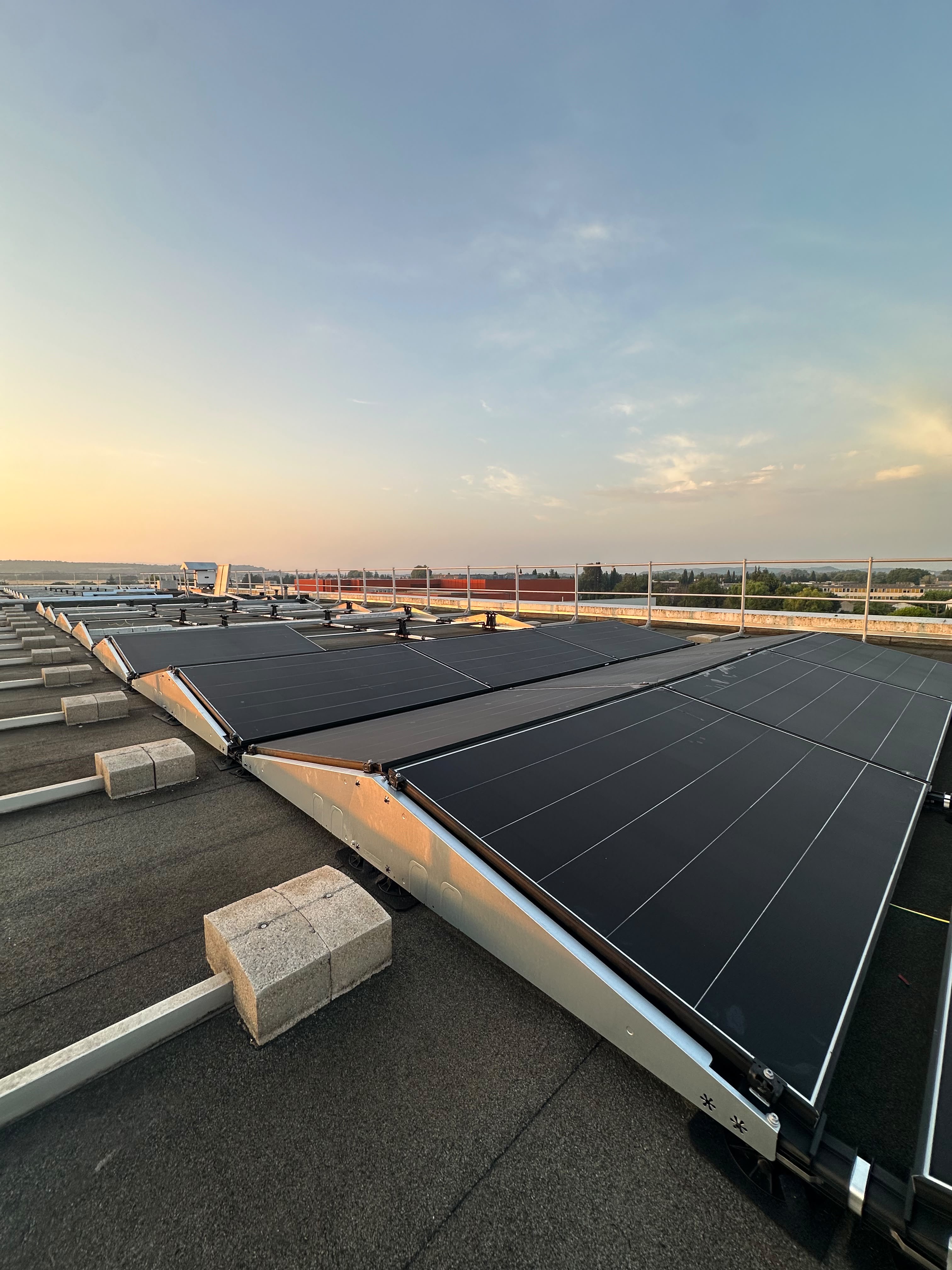 Première image de
              Installation photovoltaïque - groupe Belmont à Avignon Agroparc